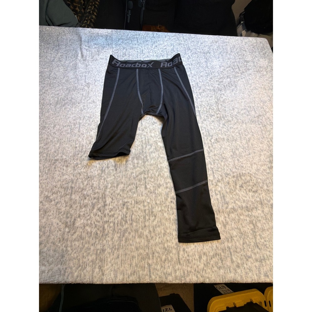 Roacbox Mens Compression Leggings Tights Athletic Workout M NWOT One Leg‎